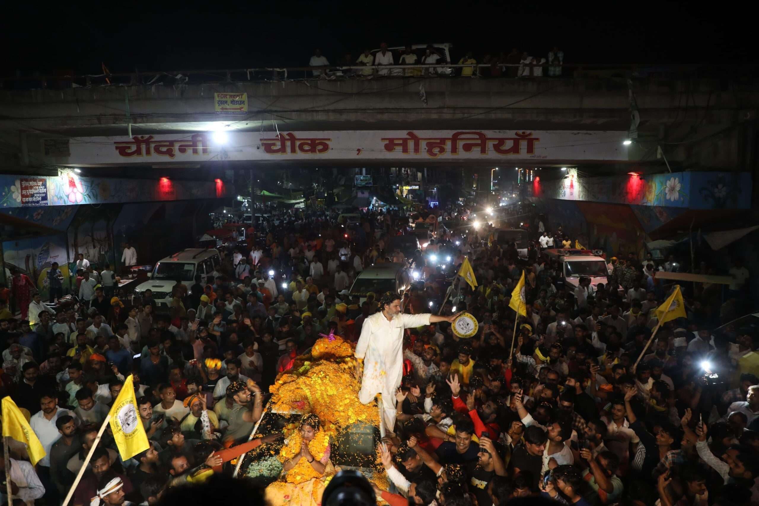 मोहनिया में प्रशांत किशोर ने किया रोड शो, गीता देवी के समर्थन में मांगा वोट