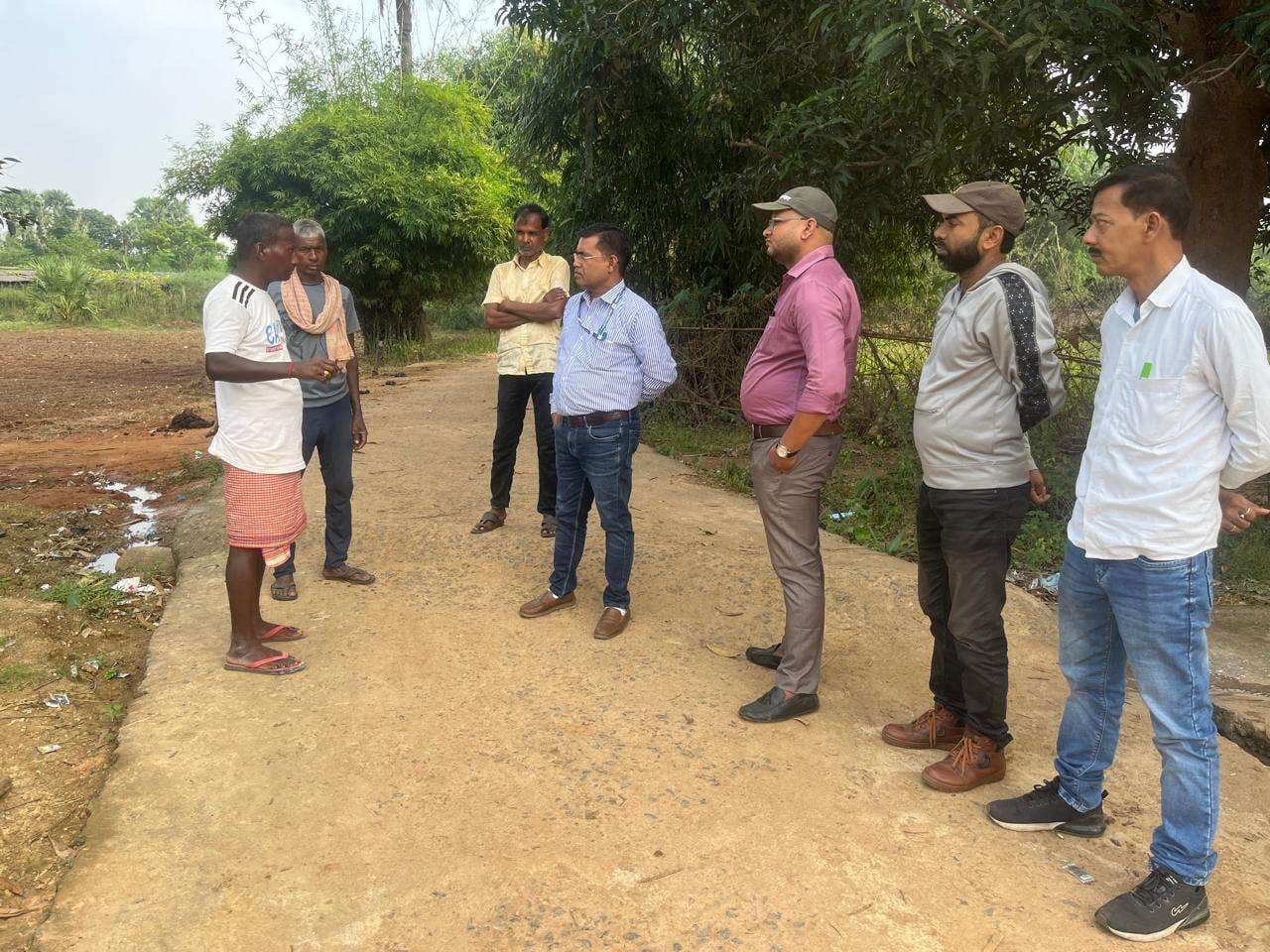 गौरीपुर गांव डायरिया की चपेट में, मेडिकल टीम गांव में कर रही हैं कैंप