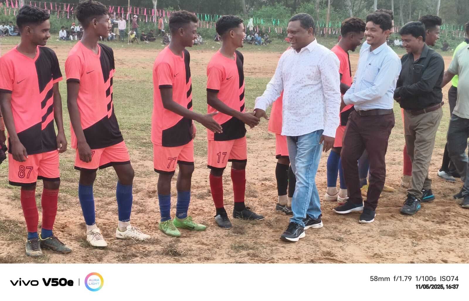 East Singhbhum News : बीएसटी स्पोर्टिंग को हरा एवीआइ स्पोर्टिंग चैंपियन