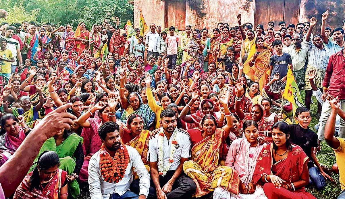 East Singhbhum News : मंत्री-एमएलए का बेटा ही नेता बनेगा, यह परिपाटी नहीं चलेगी : जयराम महतो