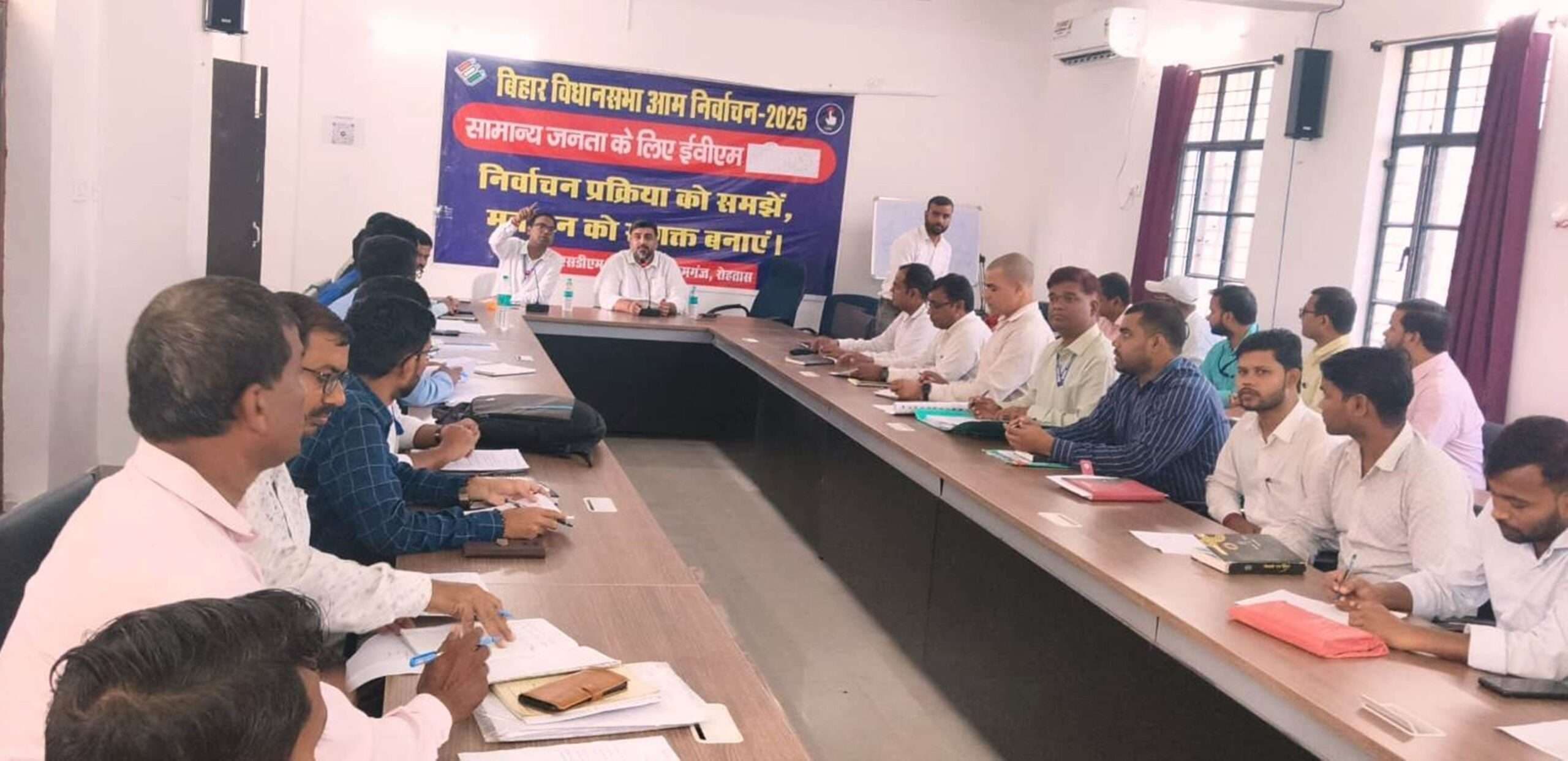 बूथों की सुविधाओं का भौतिक सत्यापन करने का निर्देश