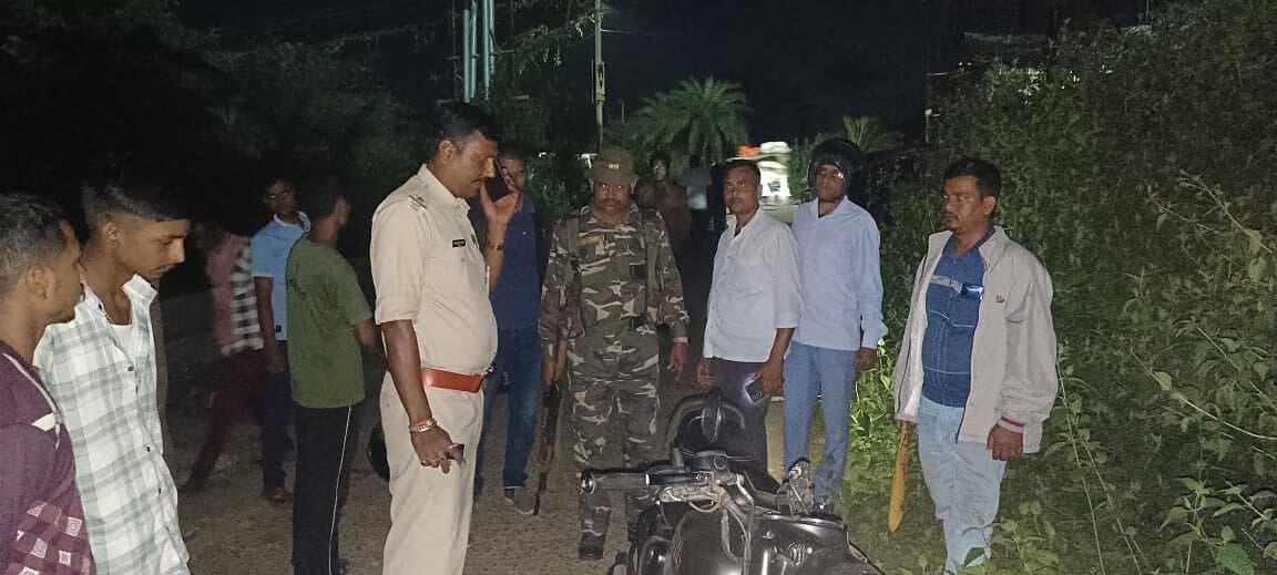 Deoghar news : धक्का लगने से साइकिल सवार मजदूर की मौत, घायल बुलेट चालक को किया रेफर