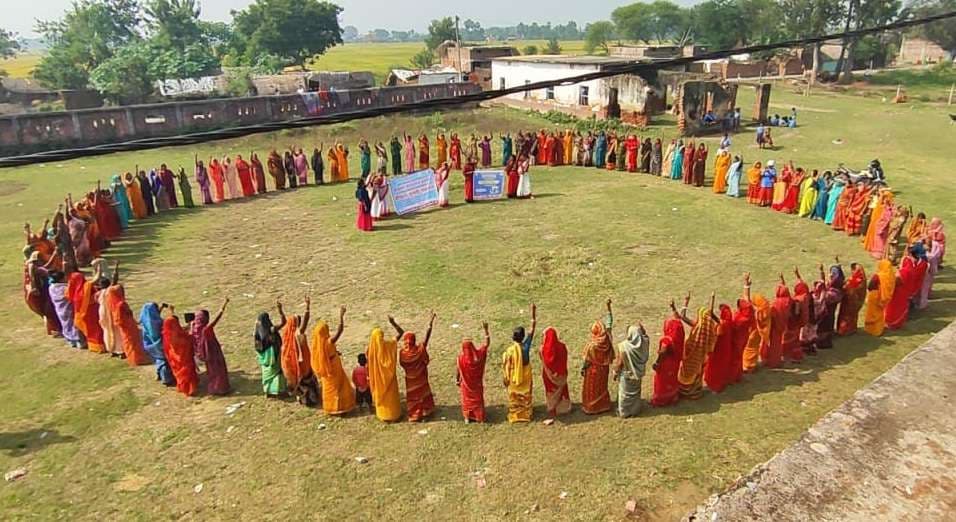 11 नवंबर को बढ़ चढ़कर कर करें मतदान, लोकतंत्र को बनाये मजबूत