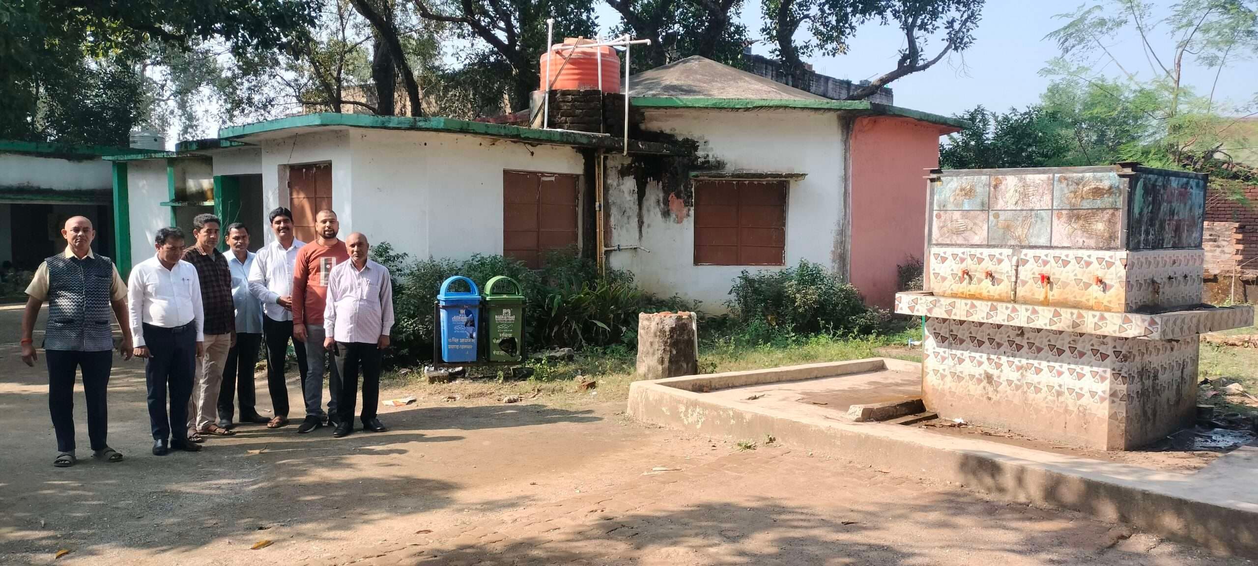 Giridih News :असामाजिक तत्वों ने विद्यालय के बागवानी व सीसीटीवी तार को पहुंचाया नुकसान