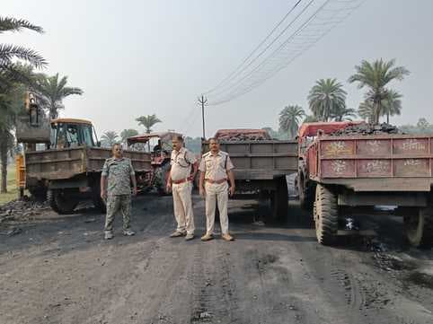 राजमहल हुर्रासी कोयला क्षेत्र में नौ टन अवैध कोयला जब्त