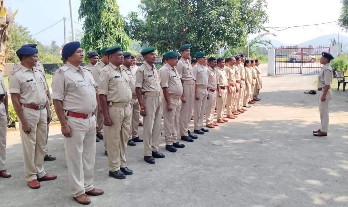 वंदे मातरम् गीत का किया सामूहिक गान