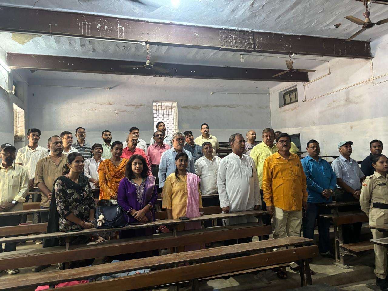 महाविद्यालयों में गाया गया वंदे मातरम का सामूहिक गायन