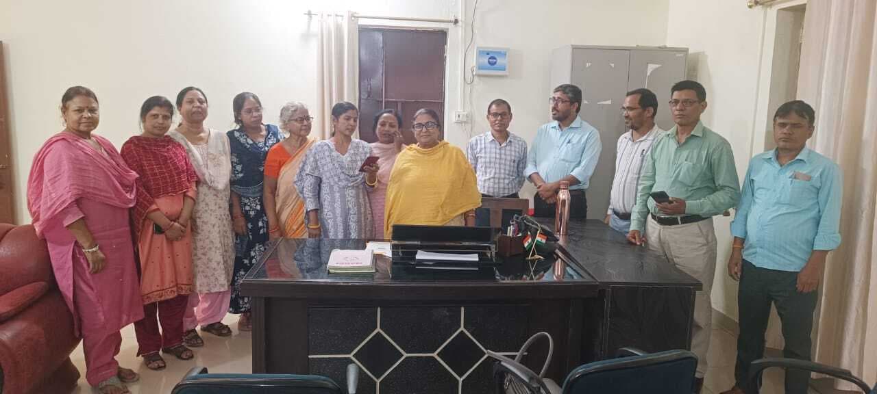 महिला कॉलेज में वंदे मातरम् के 150 वर्ष पूरा होने पर श्रद्धा और उत्साह का माहौल