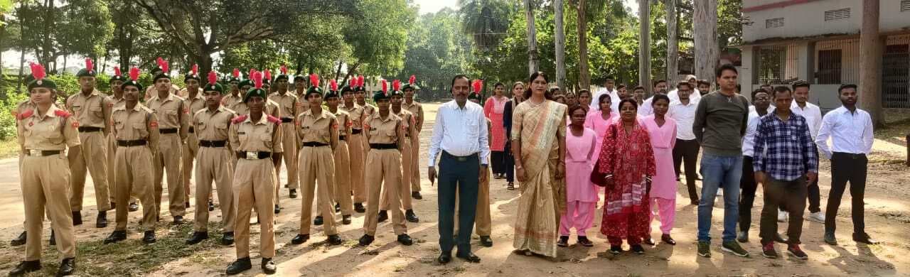 Giridih News :गिरिडीह व आरके महिला कॉलेज में प्रतियोगिता
