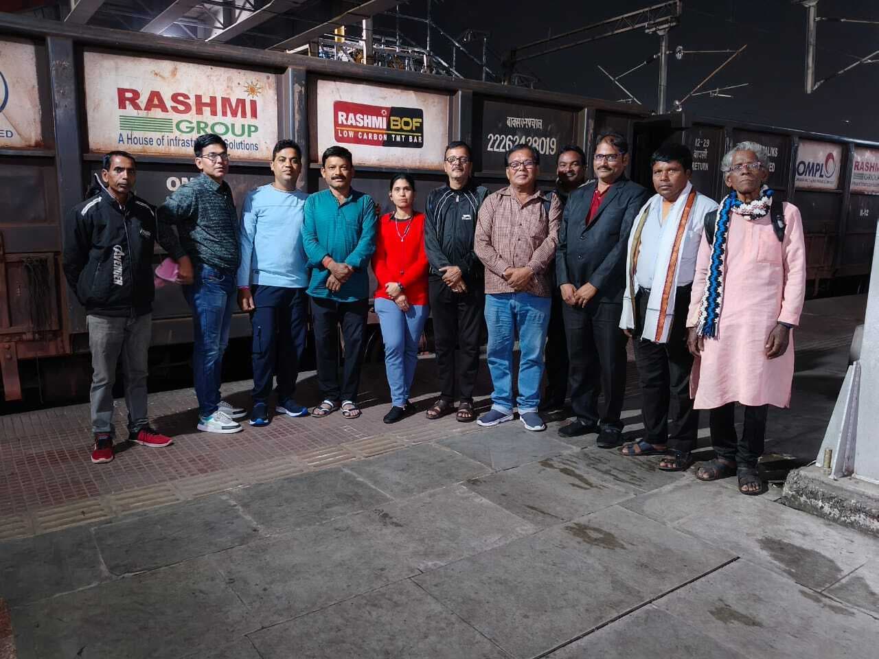 Seraikela Kharsawan News : गुजरात में झारखंड की छऊ कला से दिखेगी  ‘एक भारत, श्रेष्ठ भारत’ की झलक