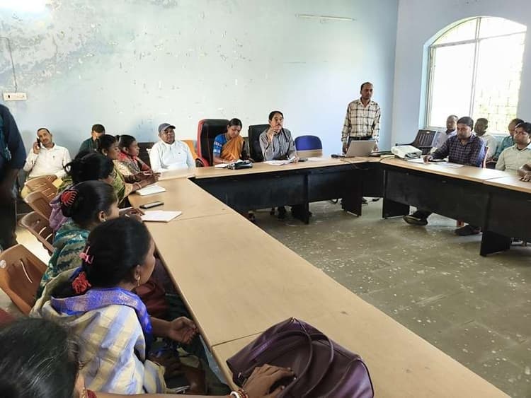 पंचायतों की मासिक बैठकें संपन्न, विकास कार्यों और वित्तीय दिशा-निर्देशों पर हुई चर्चा