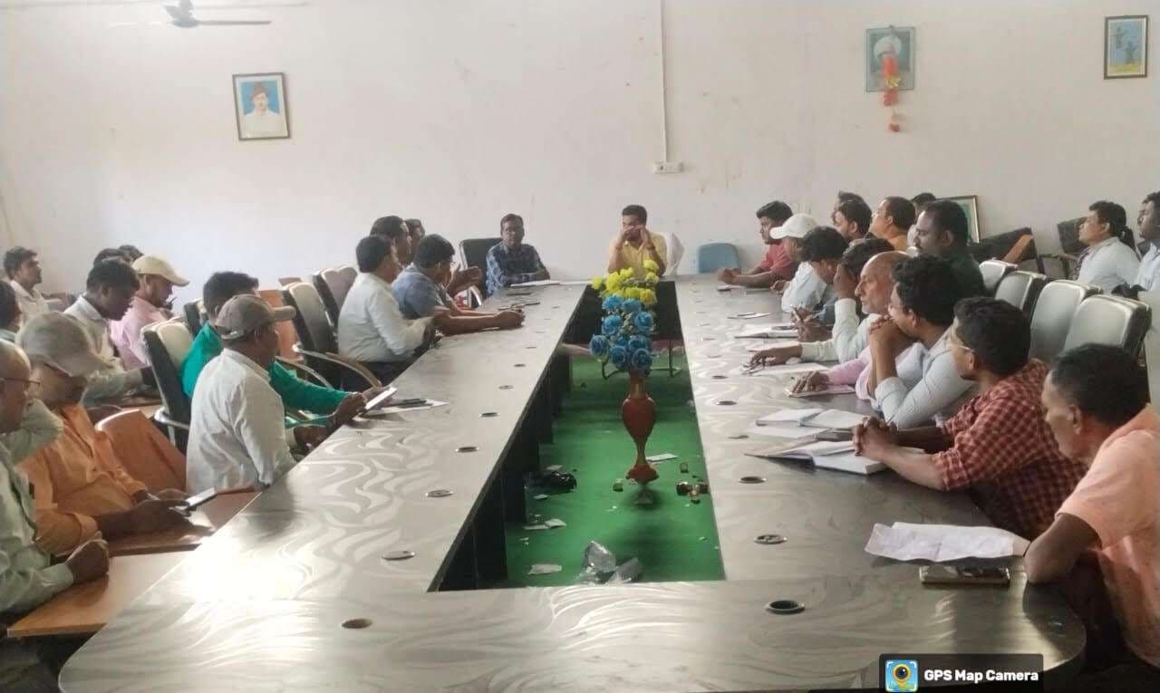 दीदी बाड़ी व अबुआ आवास योजना में लायें तेजी : बीडीओ