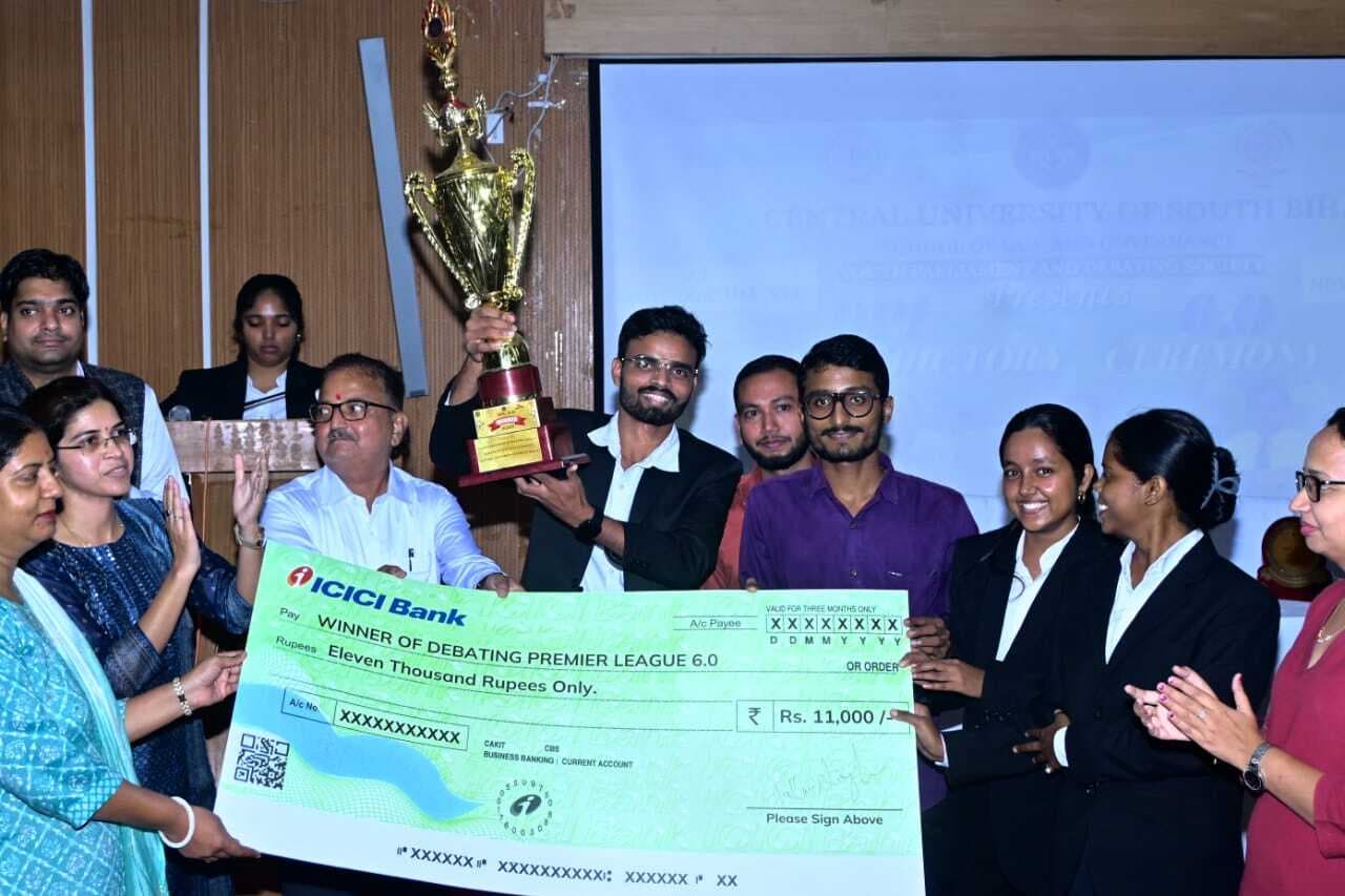 सीयूएसबी में डिबेटिंग प्रीमियर लीग 6.0 का हुआ समापन