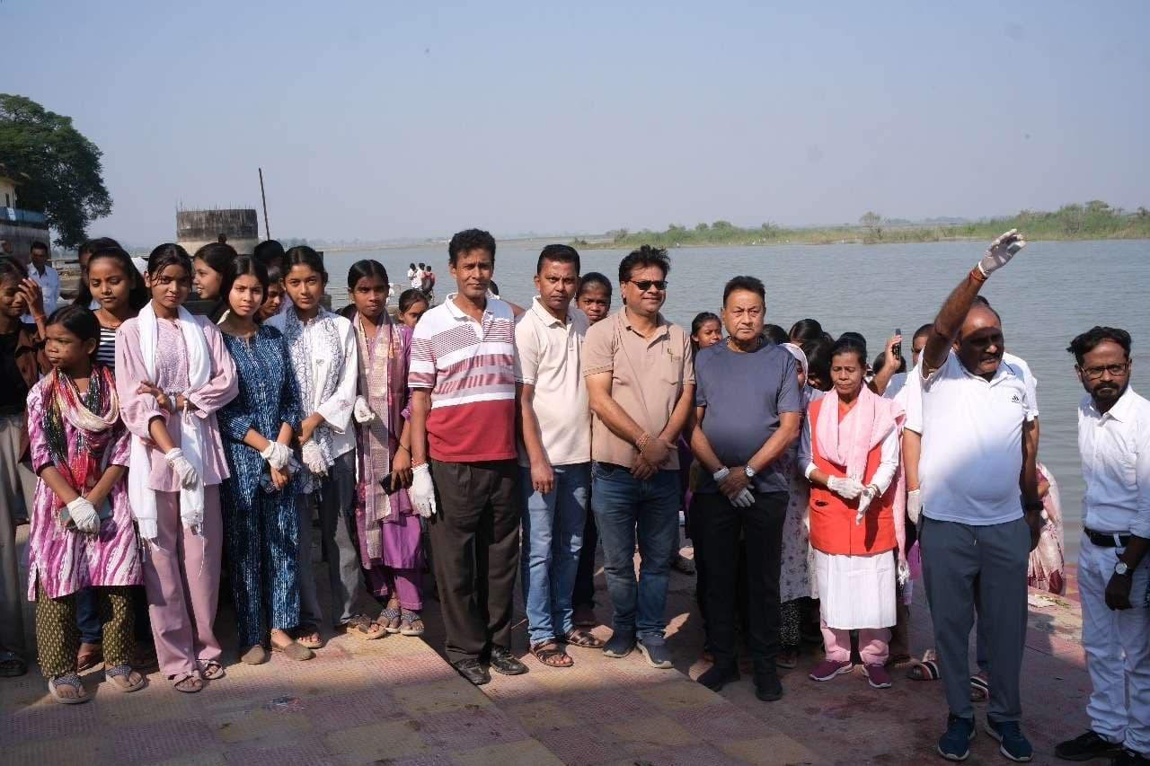 डॉल्फिन संरक्षण-सह-वृहद गंगा स्वच्छता अभियान शुरू