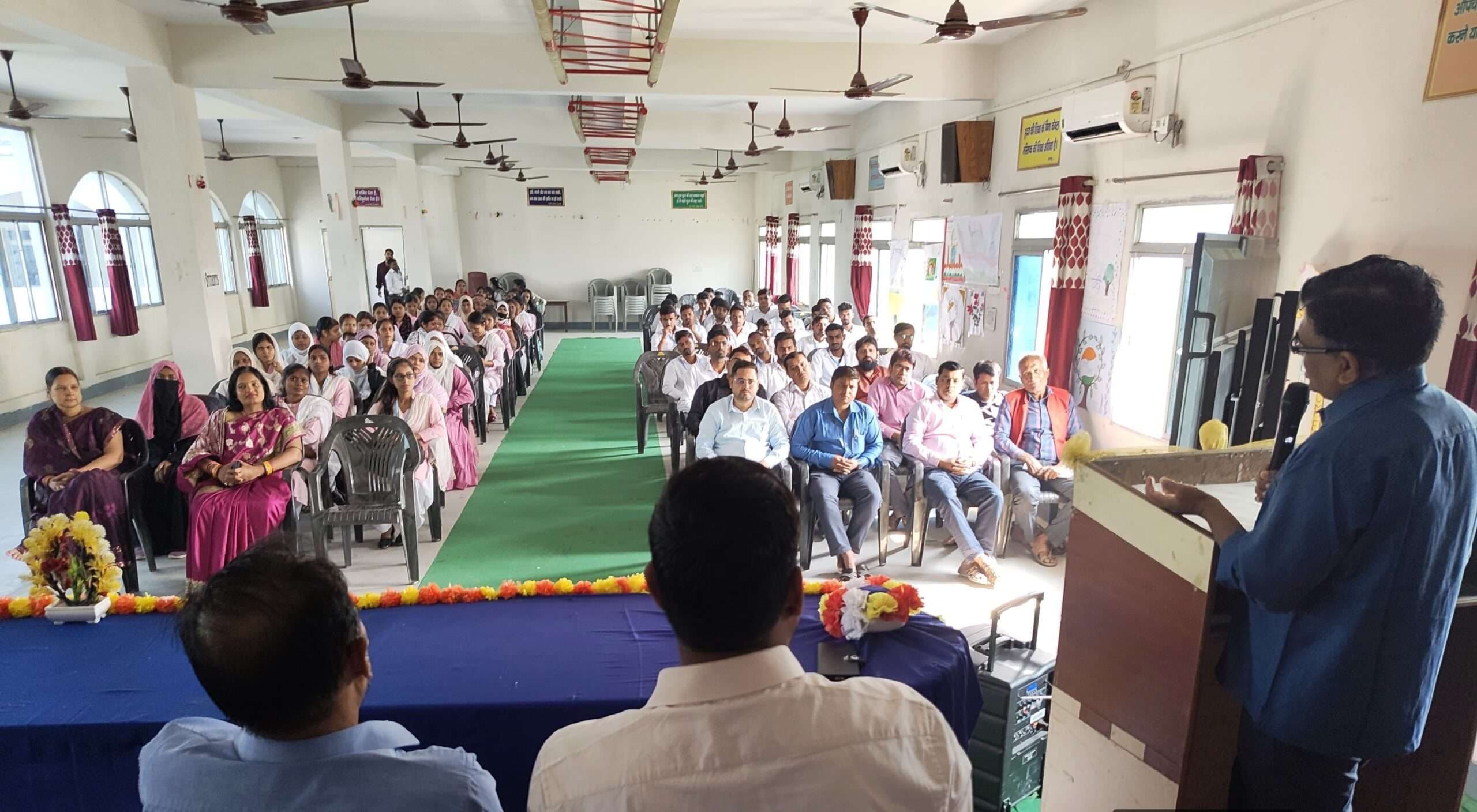 Samastipur News:भारत की शिक्षा व्यवस्था के निर्माण में आजाद का योगदान अहम : डा अहमद