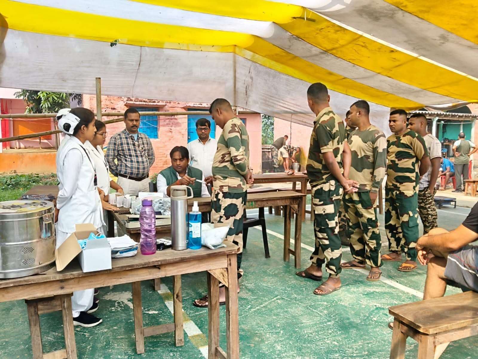 शिविर में की गई बीएसएस जवानों की स्वास्थ्य जांच