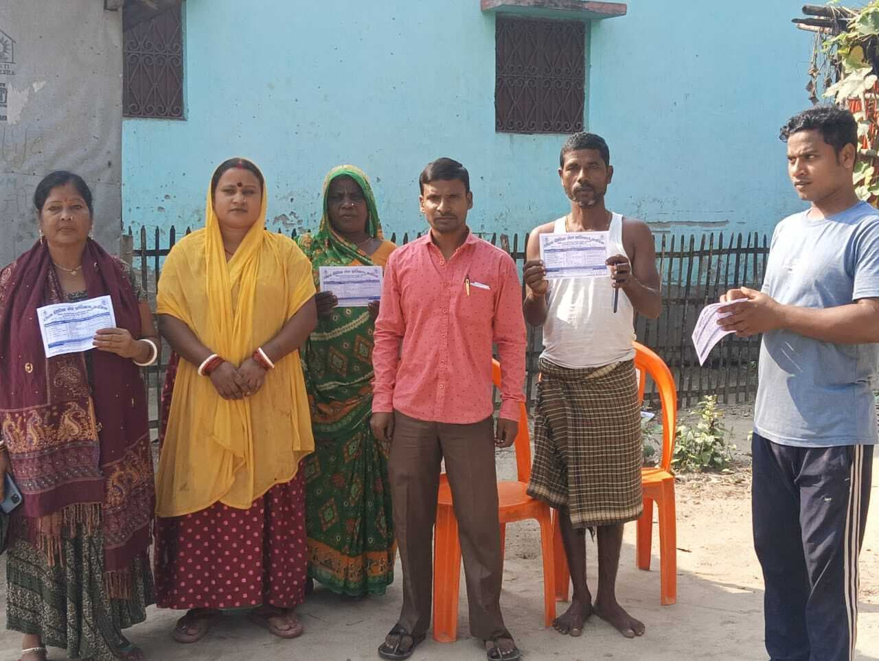 शिविर में दी योजनाओं की जानकारी