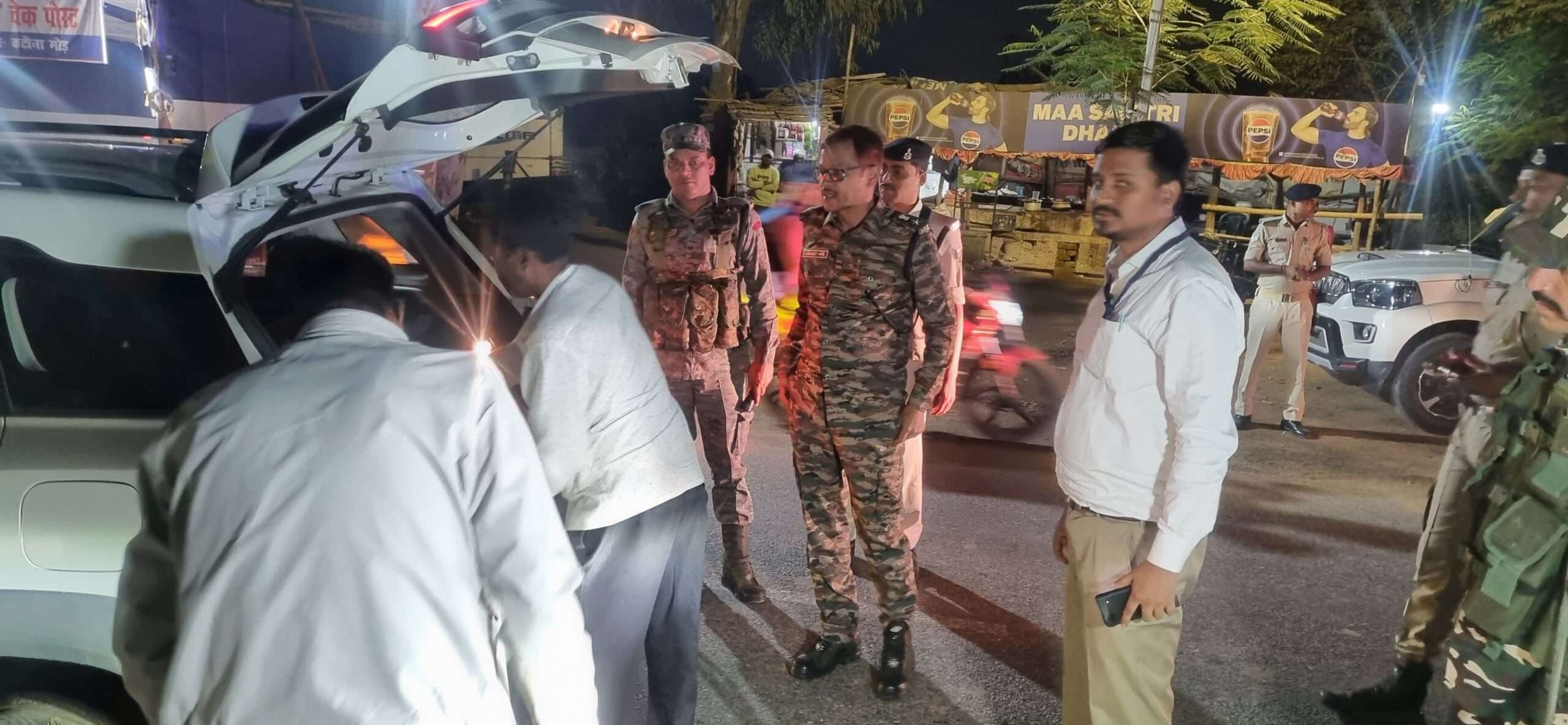 Bihar Assembly 2025 News : चुनाव को लेकर  की गयी वाहनों की सघन चेकिंग