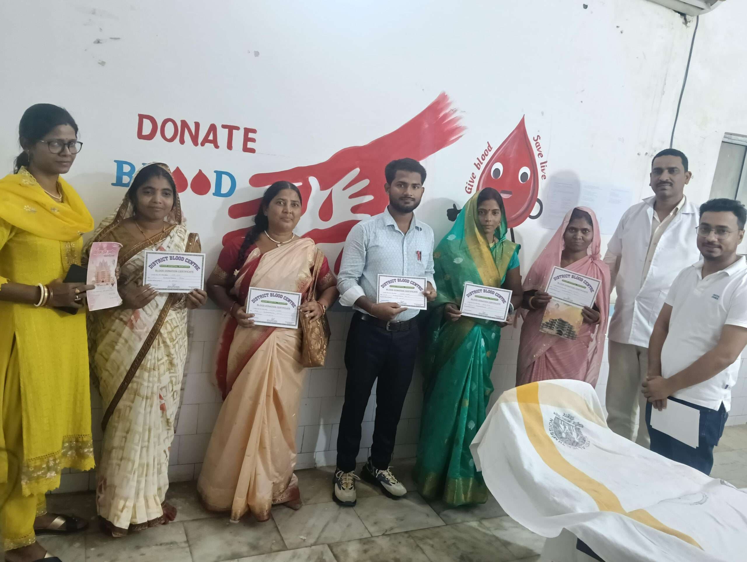 रक्तदान शिविर में 10 यूनिट रक्त संग्रह