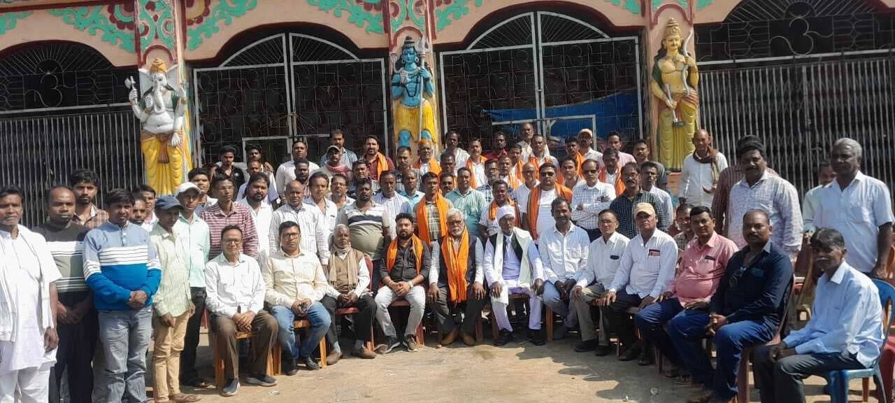 Seraikela Kharsawan News : शहीद अजीत धनंजय महतो स्मृति समिति का पुनर्गठन, सुफल चंद्र महतो बने अध्यक्ष