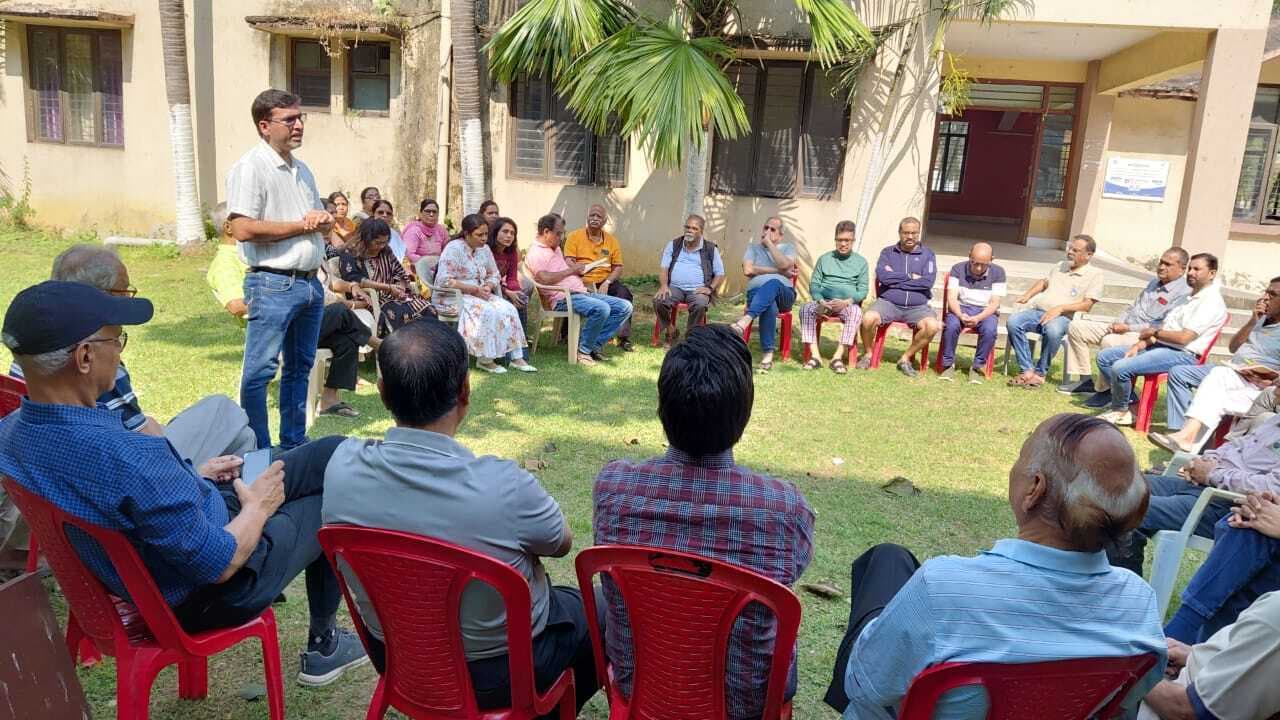 Jamshedpur News : विजया गार्डन सोसाइटी बहुत बड़ी हो गयी, फेजवाइज हो देखरेख