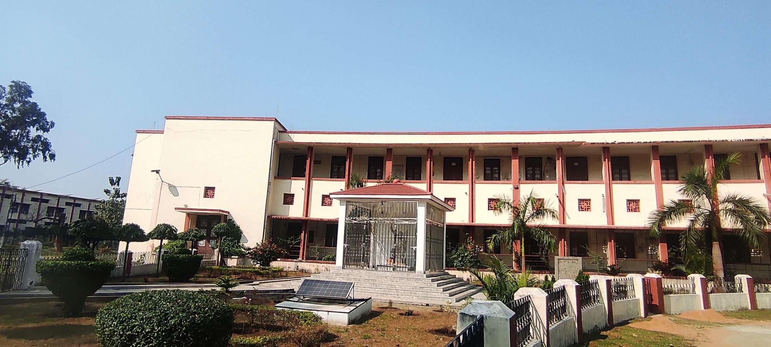 Dhanbad News : बीआइटी प्रशासनिक भवन में 15 को लगेगी बिरसा मुंडा की प्रतिमा