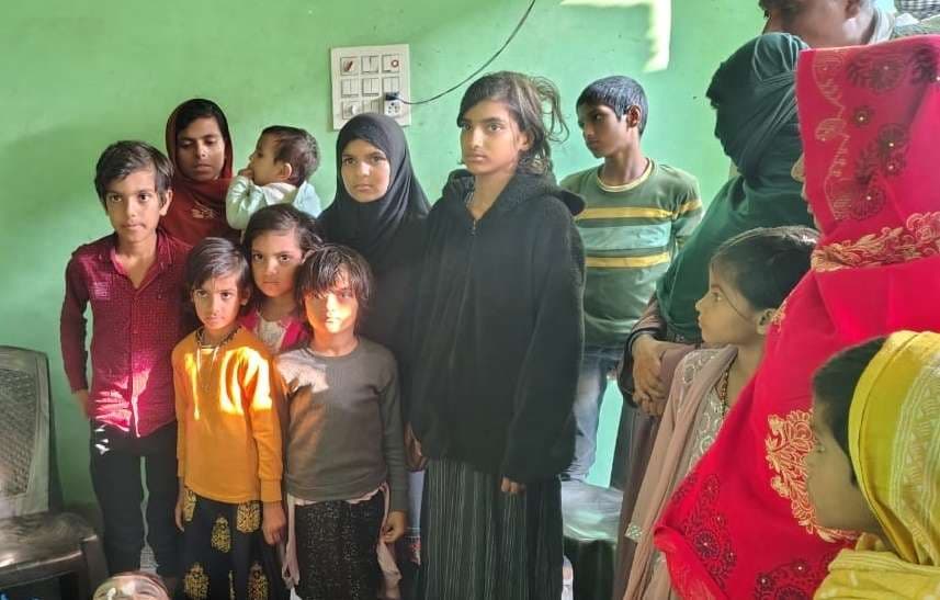 दिघौन गांव शव पहुंचते ही परिजनों के बीच मचा कोहराम