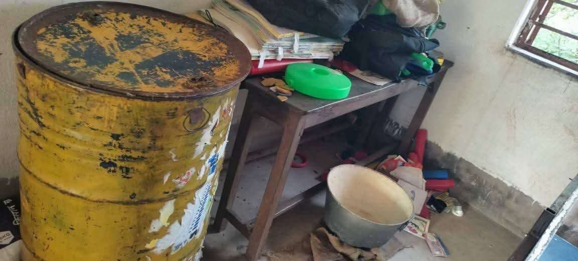 Giridih News :जमुनिया प्रथामिक विद्यालय में ताला तोड़ कर चोरी