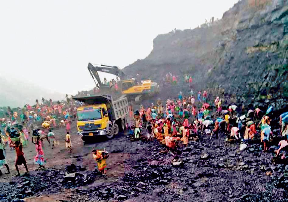 अवैध कोयला कारोबार को लेकर पुलिस एक्शन मोड में, खुद कर रही है छापेमारी