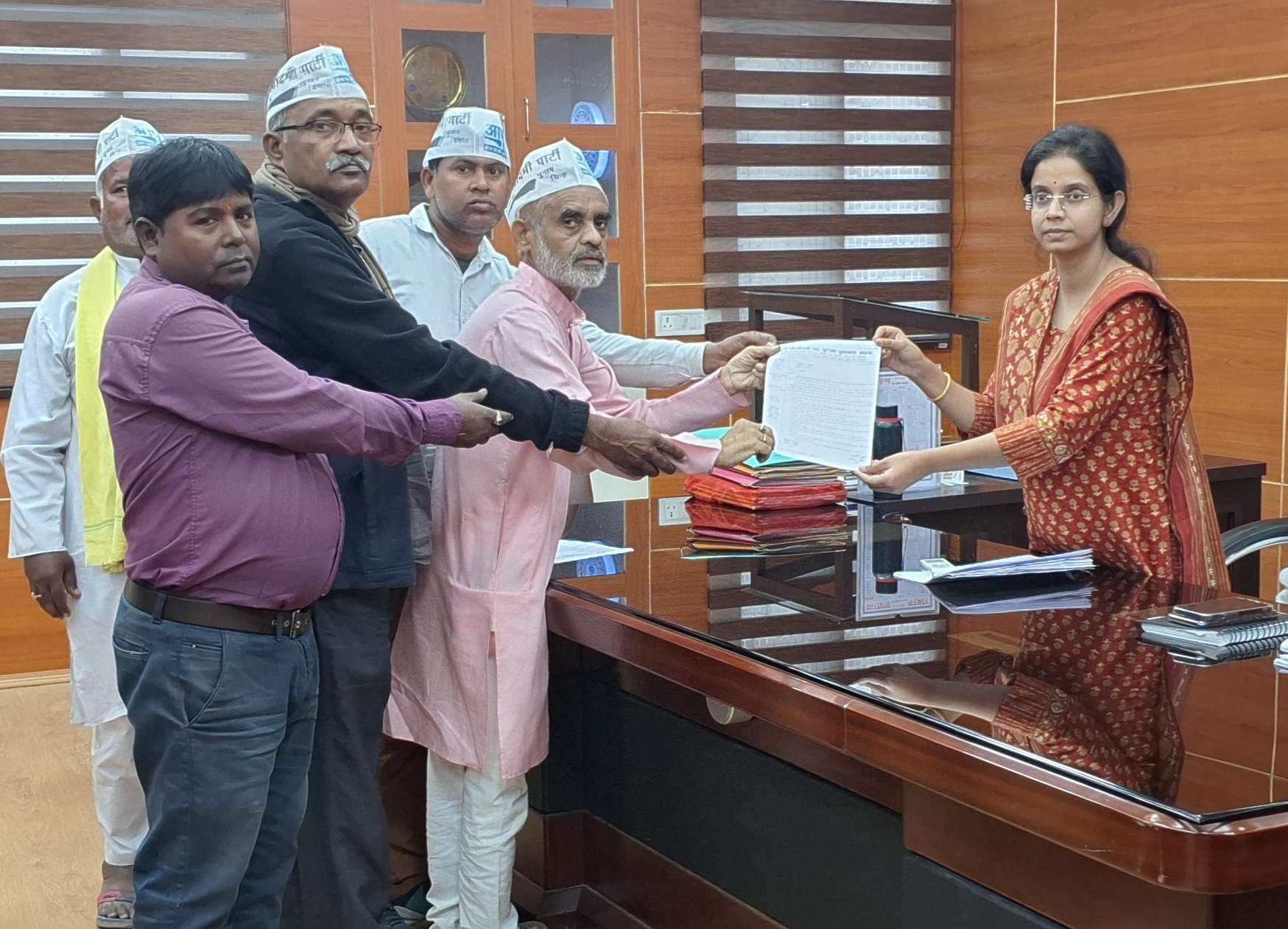 Bokaro News : दूंदीबाद के बेघर लोगों को बसाया जाये