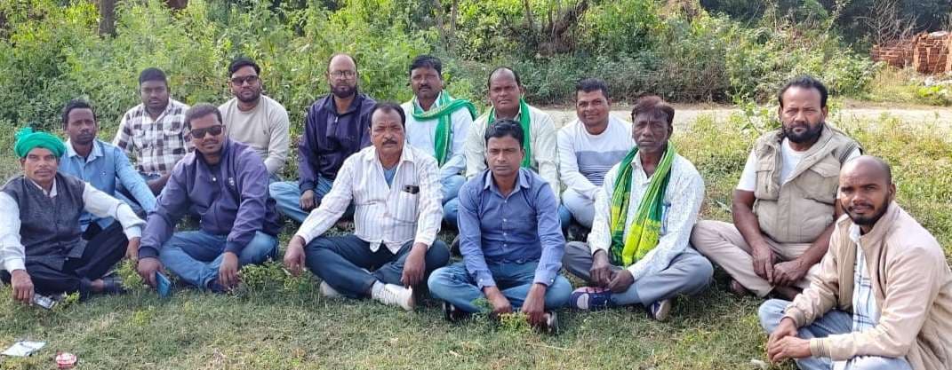 Dhanbad News : सरकार आपके द्वार कार्यक्रम को ले झामुमो की बैठक