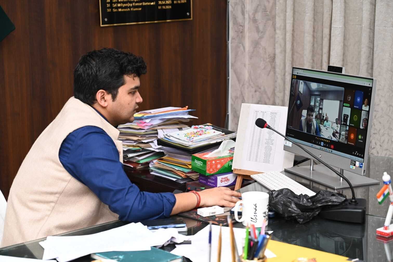 डीसी ने बाल दिवस पर तिथि भोज, बैगलेस डे मनाने का दिया निर्देश