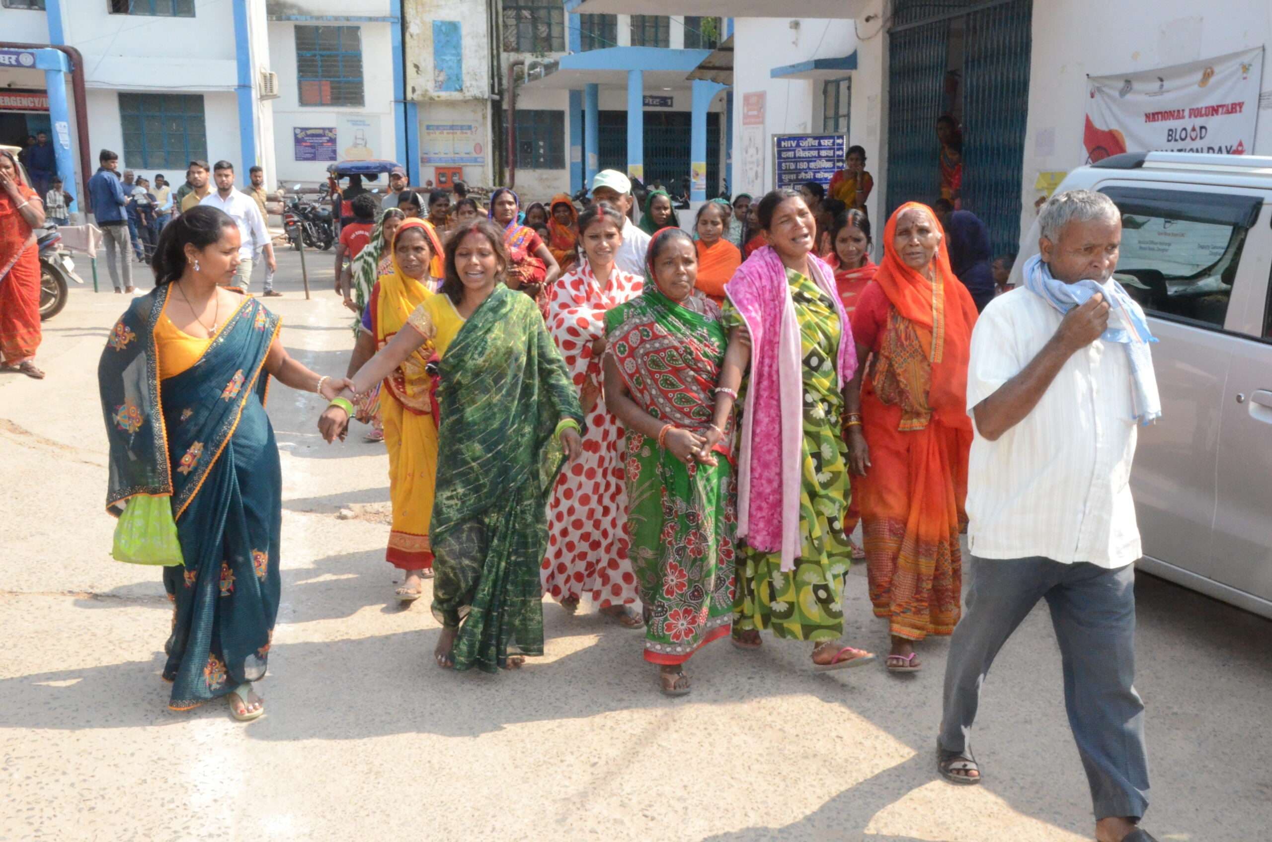 Deoghar news : ससुराल से लौटा युवक, घर में फांसी का फंदा लगाकर दे दी जान, जांच में जुटी पुलिस