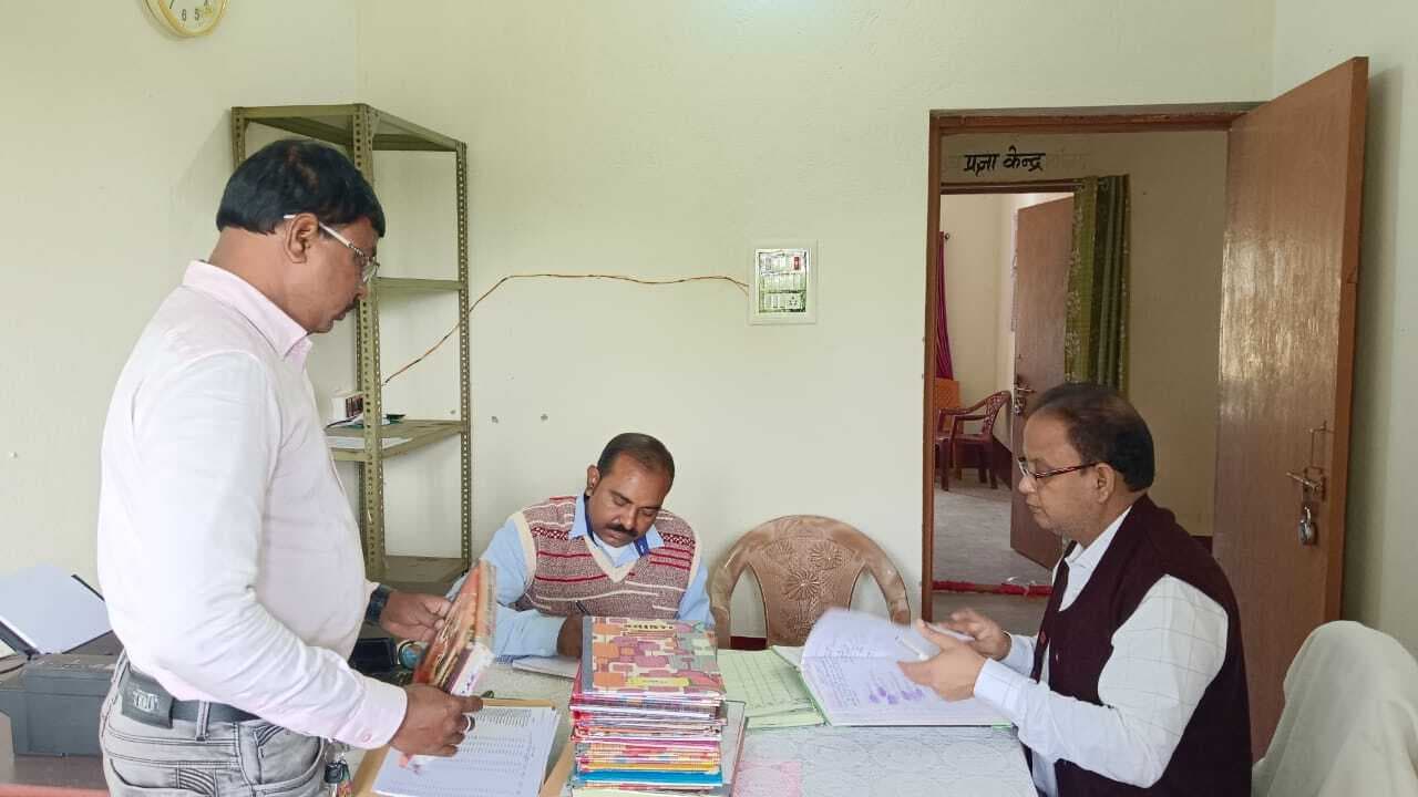 हाड़ोरायडीह के जेइ व रांगा के रोसे को शो-कॉज