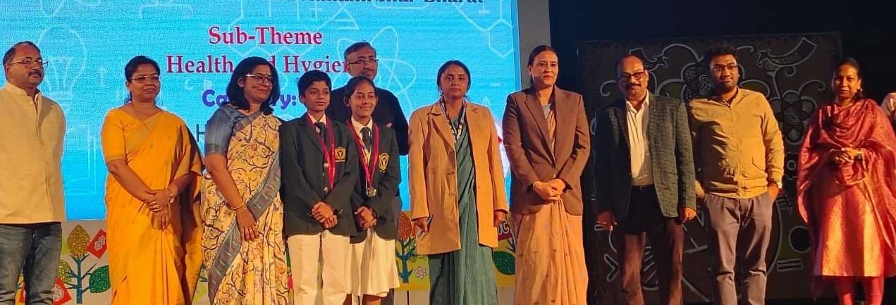 Bokaro News : सीबीएसइ राष्ट्रीय विज्ञान प्रदर्शनी के लिए डीपीएस चास के ऋषिका प्रवेश सिंह व ऋषि राज चयनित