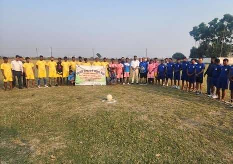 मध्यांतर के बाद प्रशासन की टीम ने किया निर्णायक गोल