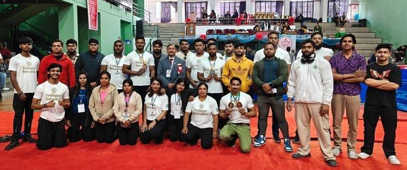 Jamshedpur lifters won medal in national strength lifting : शहर के खिलाड़ियों नेशनल स्ट्रेंथ लिफ्टिंग में जीते पदक