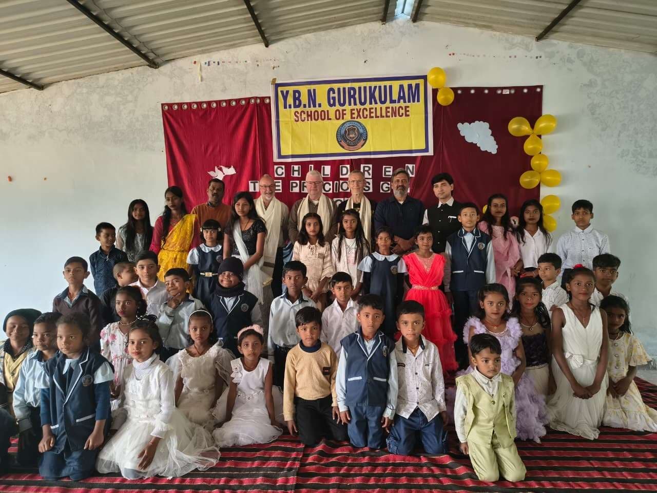 गुरुकुलम में बाल दिवस मना