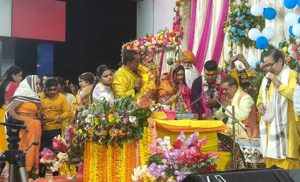 धन को परमार्थ में लगायें, मिलेगी कृपा : मदनमोहन