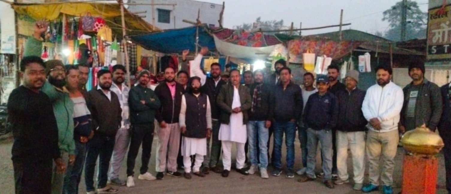 घाटशिला उपचुनाव में झामुमो की जीत पर मना जश्न