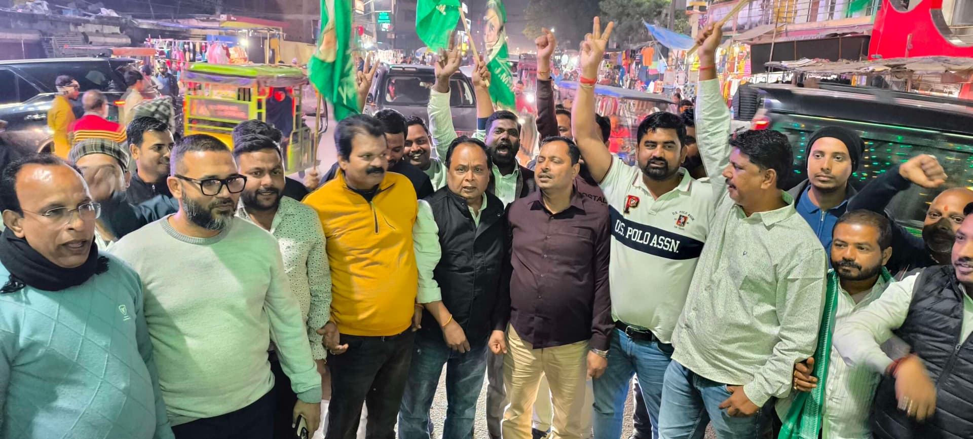 Giridih News :घाटशिला उपचुनाव में झामुमो की जीत पर निकला विजय जुलूस