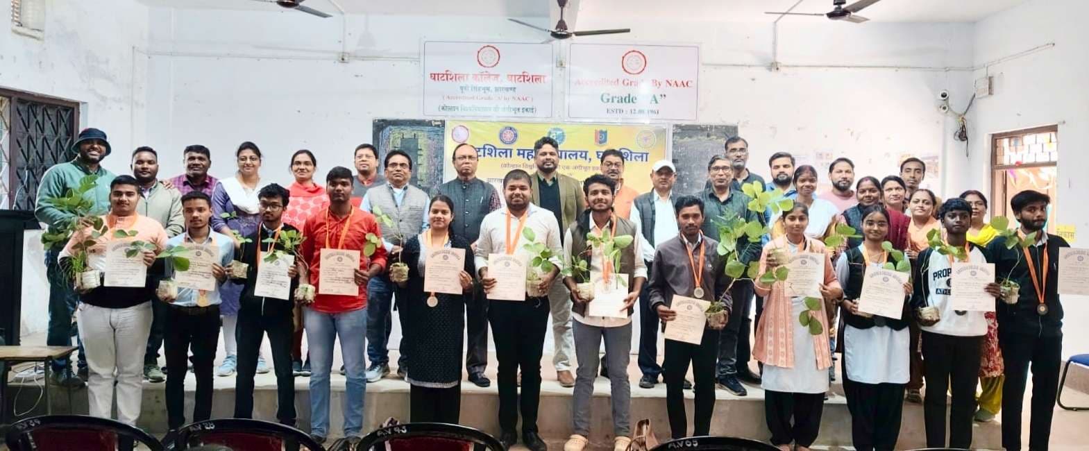 East Singhbhum News : झारखंड को आगे ले जाना हम सबकी जिम्मेदारी : प्रो सुभाष