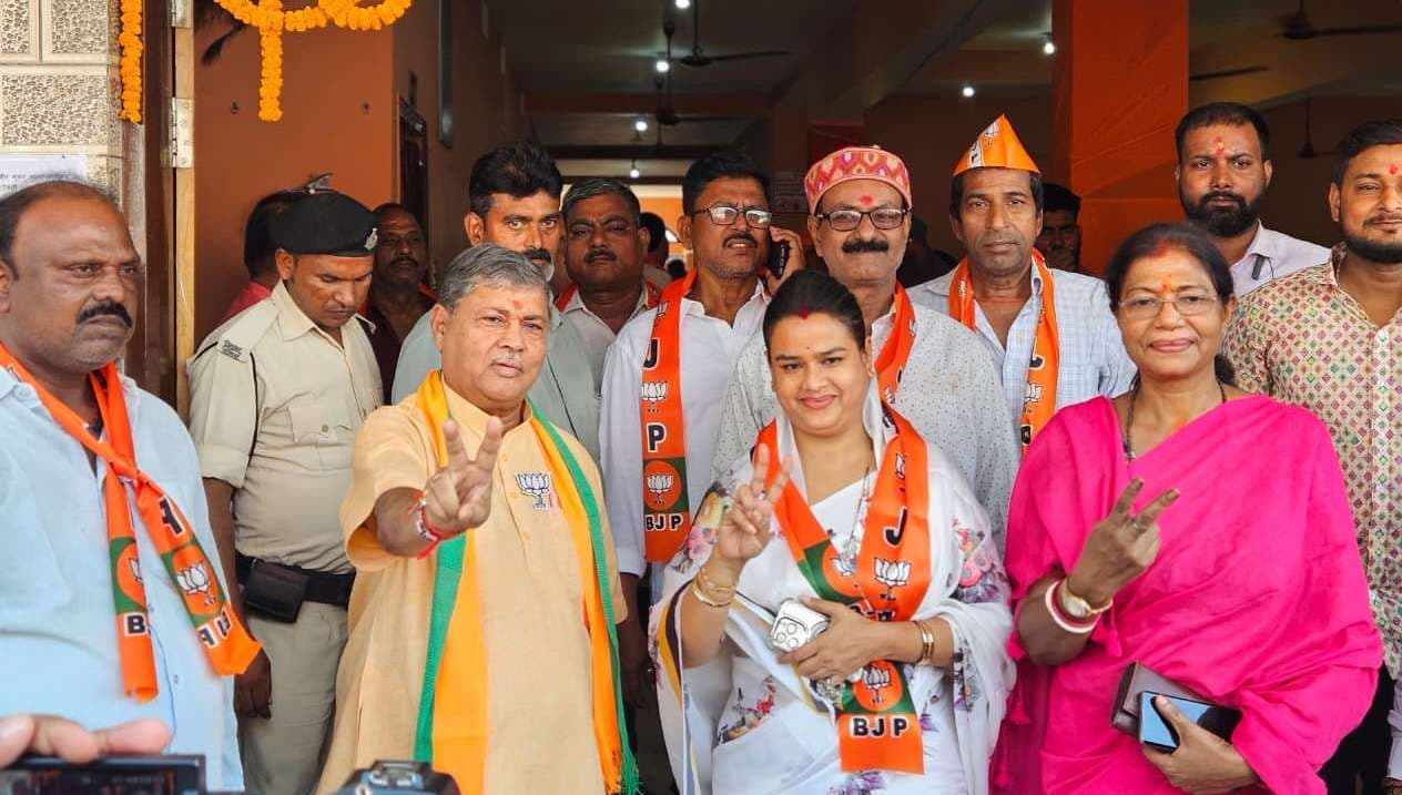 विजय खेमका की जीत पर उप महापौर ने दी बधाई