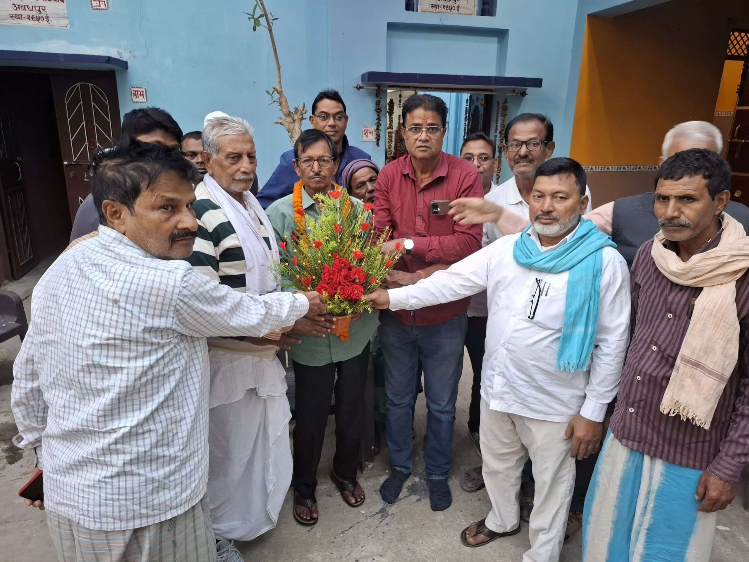 अवधपुर में मनिहारी विधायक का किया स्वागत