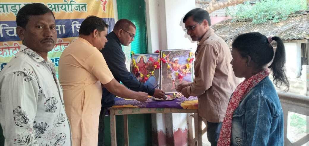 जनजाति गौरव दिवस पर कंबल का किया वितरण