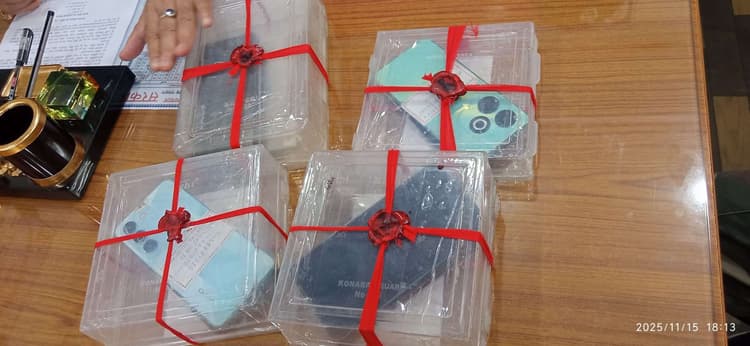 नारायणपुर के बांसपहाड़ी से चार साइबर आरोपी गिरफ्तार