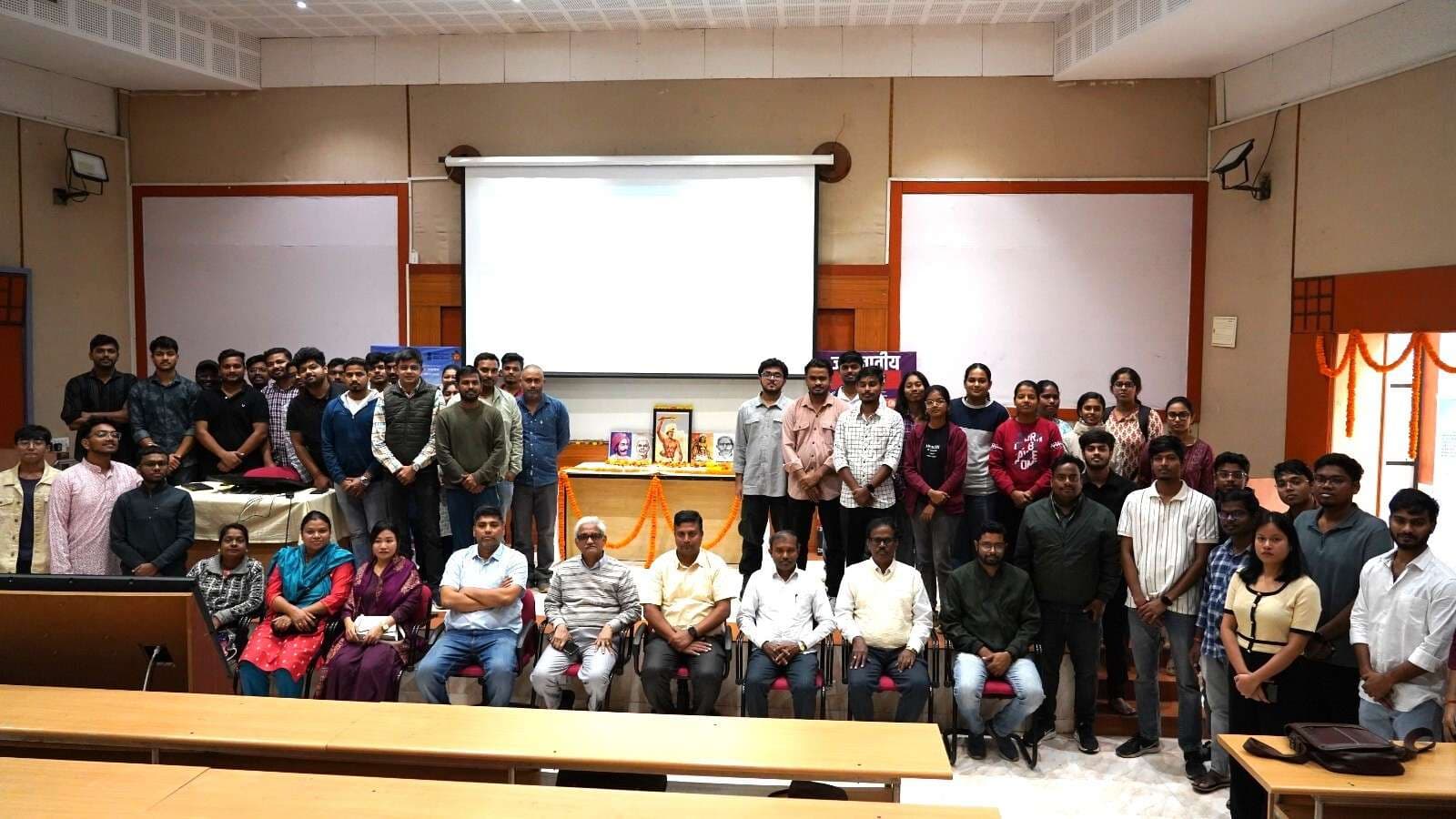 Rourkela News: वीर बिरसा का साहस और बलिदान रहा है प्रेरणा स्रोत : प्रो राव