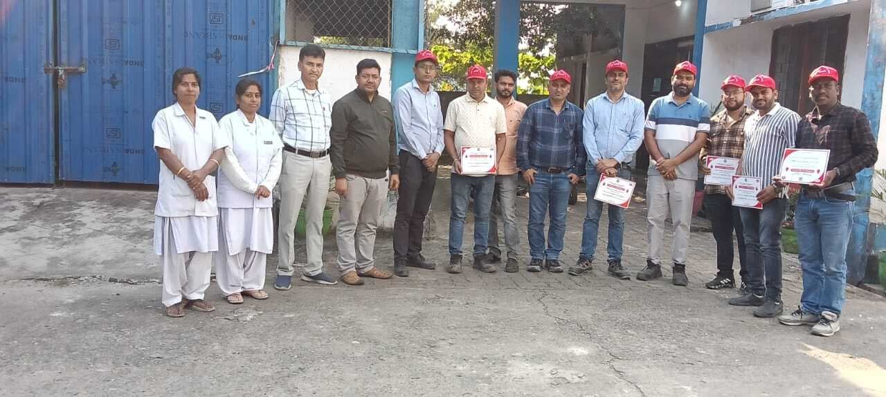 Seraikela Kharsawan News : रक्तदान से बड़ा कोई दान नहीं : सीएस