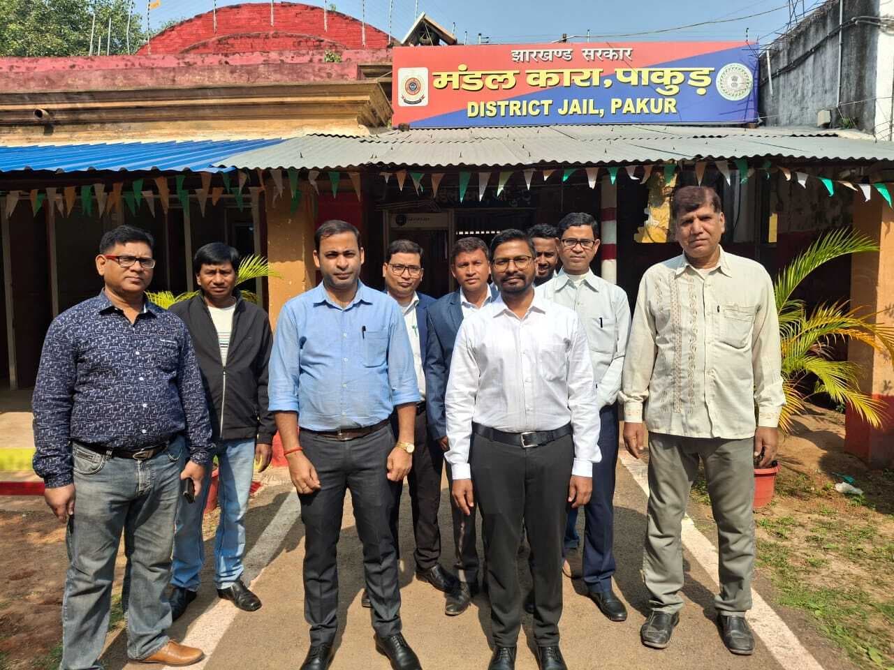 बंदियों की हुई स्वास्थ्य जांच, नि:शुल्क सुविधा की मिली जानकारी