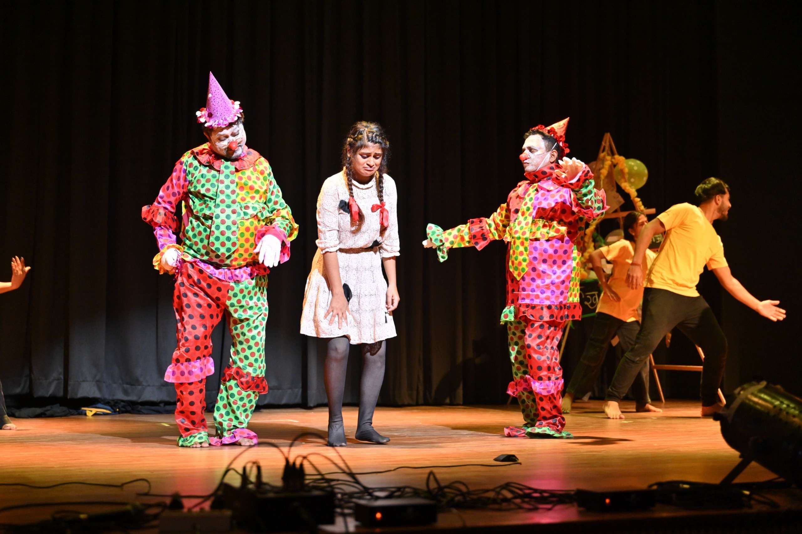 कटिहार रेल मंडल की ओर से प्रस्तुत नाटक उदास मत हो चिन्नि का मंचन